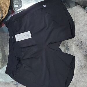 Nwt  Tasc  7" recess  athletic short   sz large